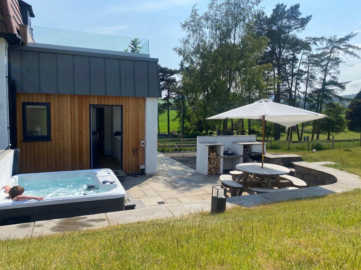Luxury Lodge With Hot Tub At Lindores Newburgh  Экстерьер фото